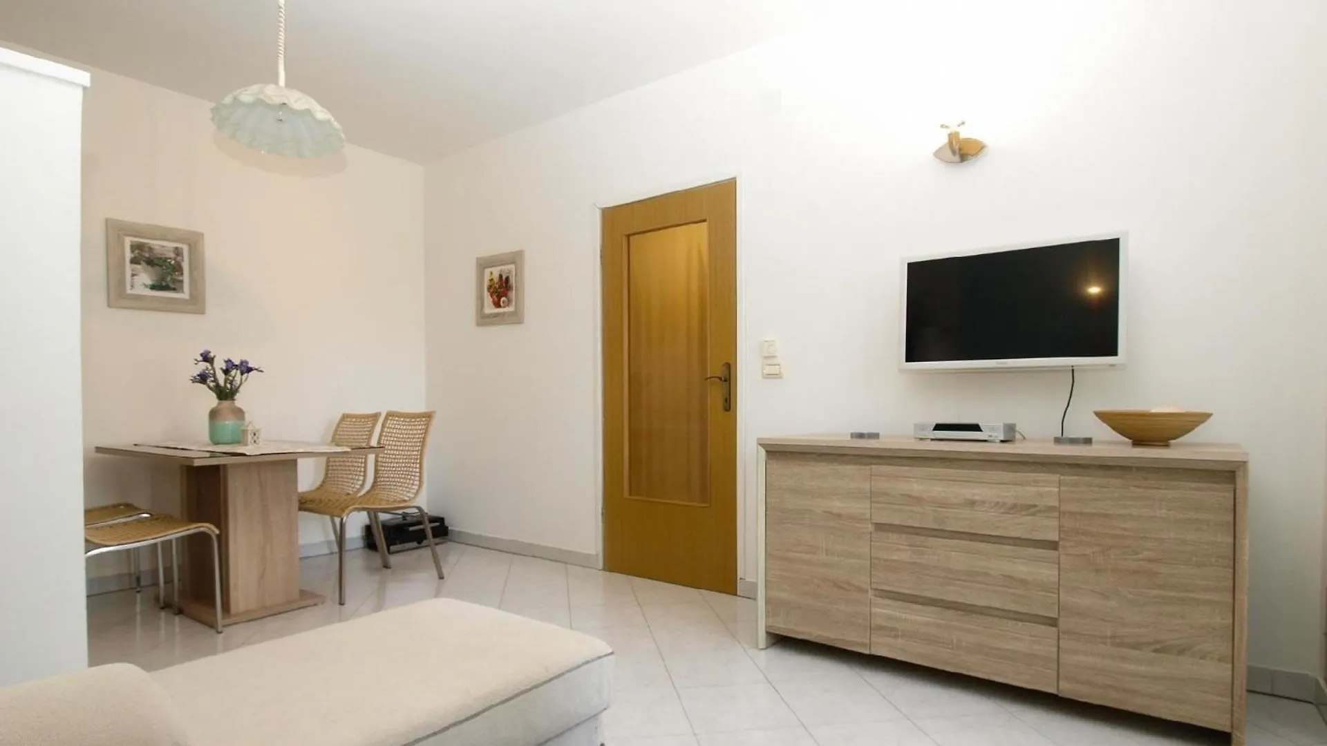 Ferienhaus Mit Privatpool Fuer 8 Personen Ca 120 Qm In Valbandon, Istrien Istrische Riviera Holiday home