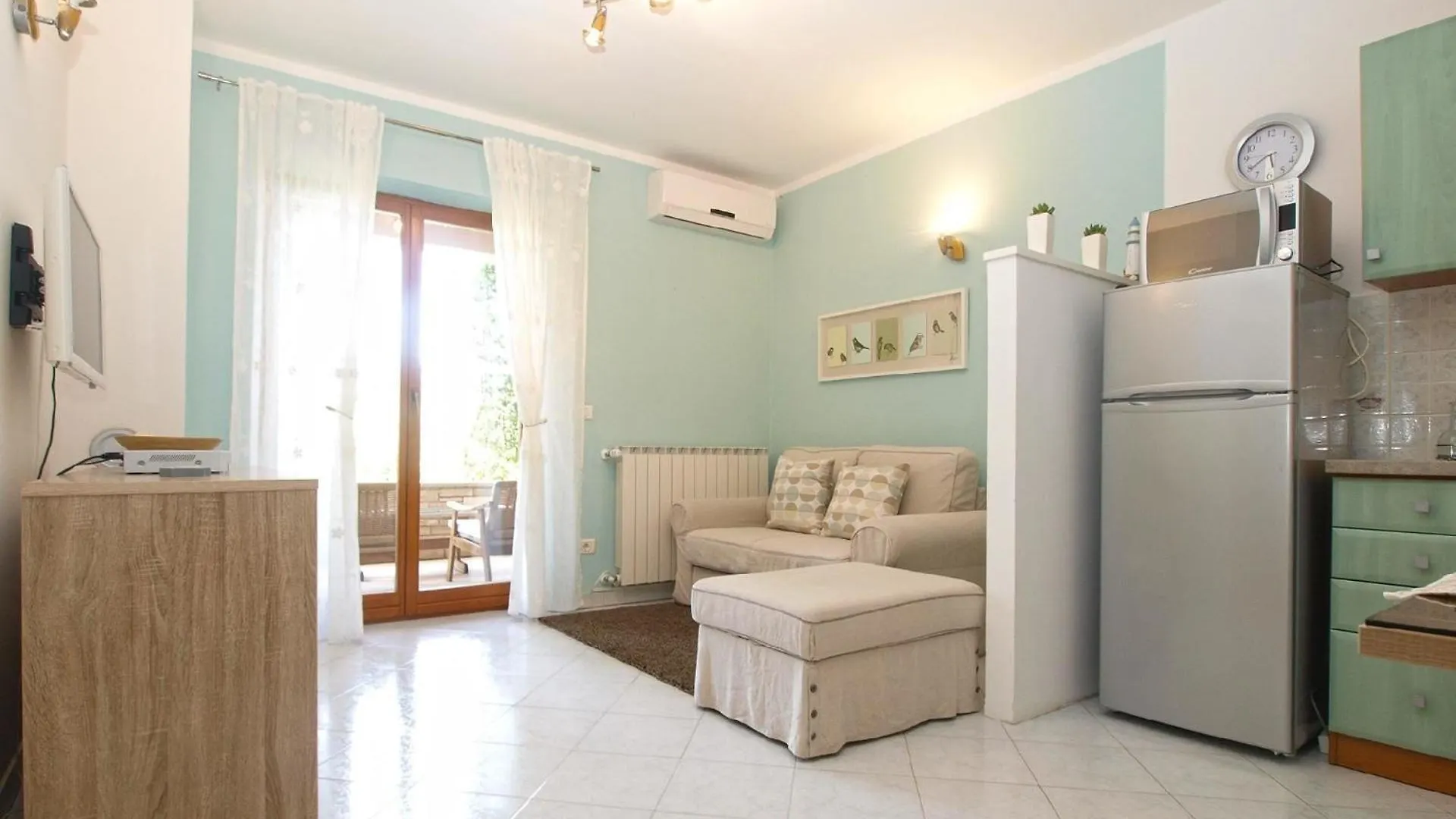 Ferienhaus Mit Privatpool Fuer 8 Personen Ca 120 Qm In Valbandon, Istrien Istrische Riviera
