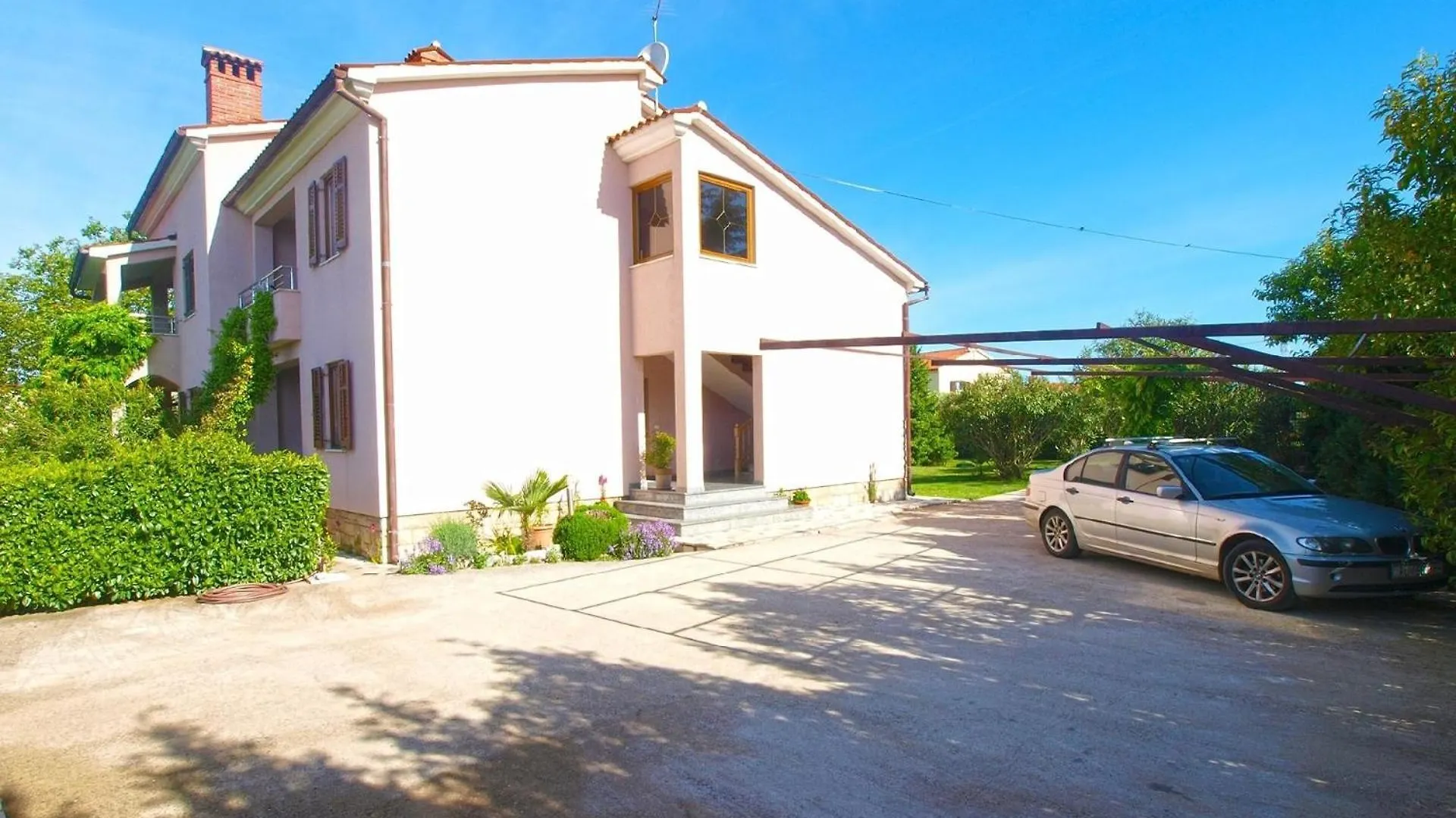 Ferienhaus Mit Privatpool Fuer 8 Personen Ca 120 Qm In Valbandon, Istrien Istrische Riviera Holiday home Valbandon